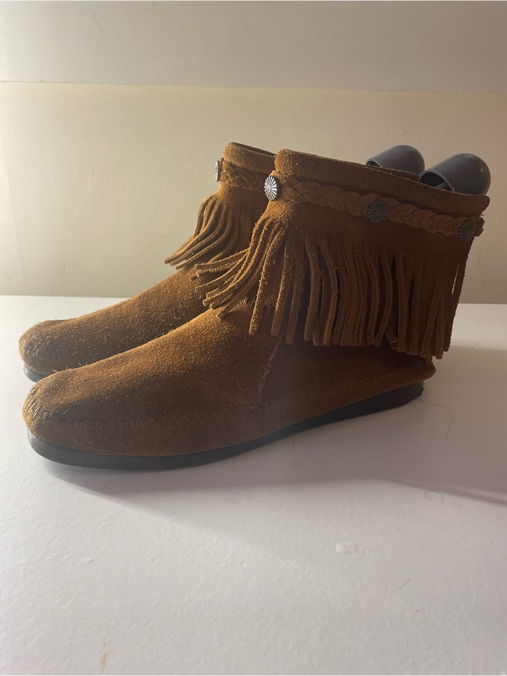 Minnetonka Back Zip Western Fringe Bootie Brown Tan size 7
